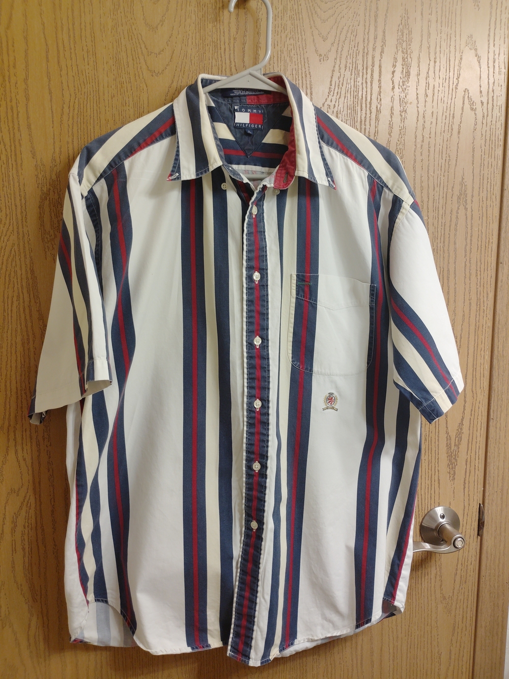 Tommy Hilfiger Men’s Short-Sleeve Vertical Stripe Shirt - White/Navy/Red